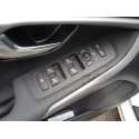 VOLVO V40 HATCHBACK (525)