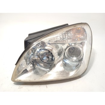 FARO IZQUIERDO 921011D020 