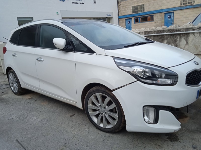 KIA CARENS IV