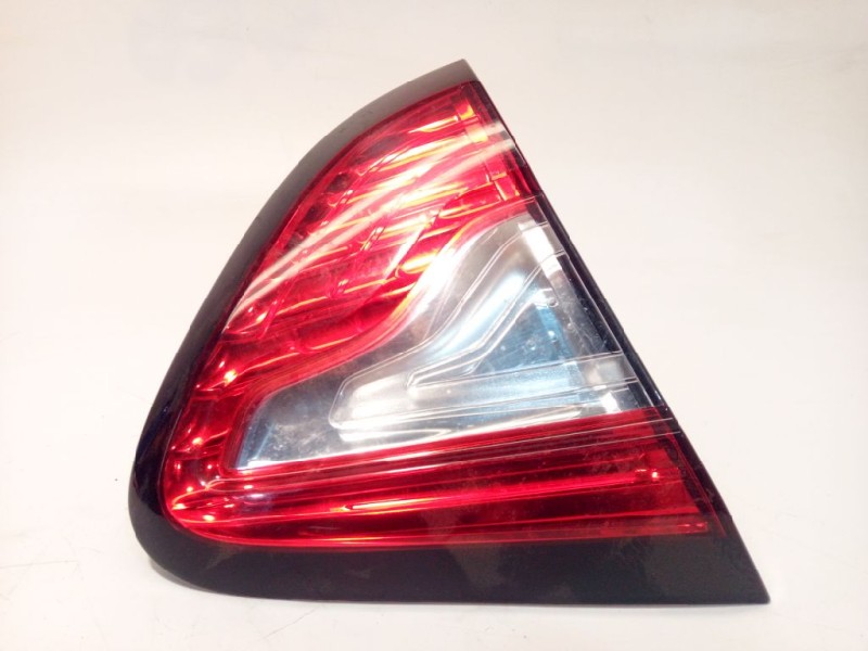 PILOTO TRASERO IZQUIERDO INTERIOR 265554078R 