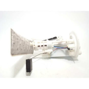 Recambio de bomba combustible para toyota yaris 1.0 cat referencia OEM IAM 777040D070  