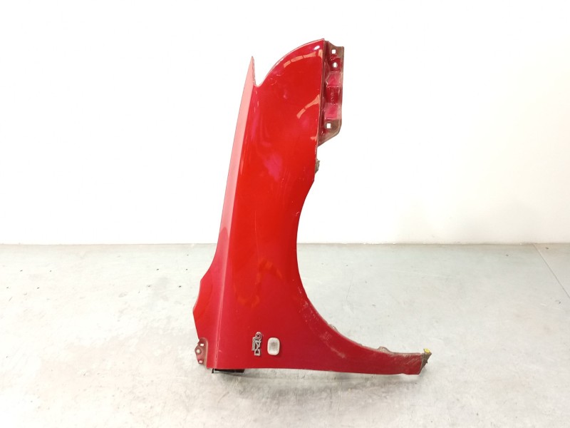 ALETA DELANTERA DERECHA 5381105020 