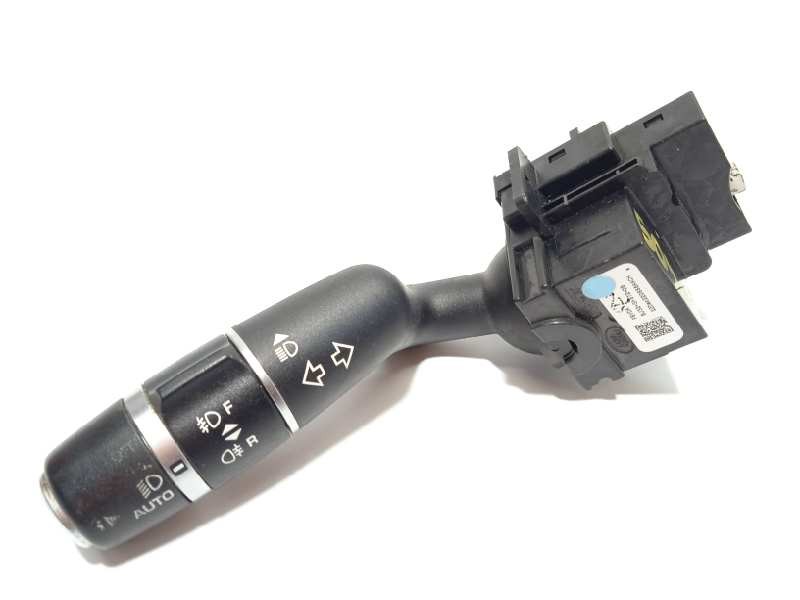 MANDO LUCES BJ323F972DB LR024627