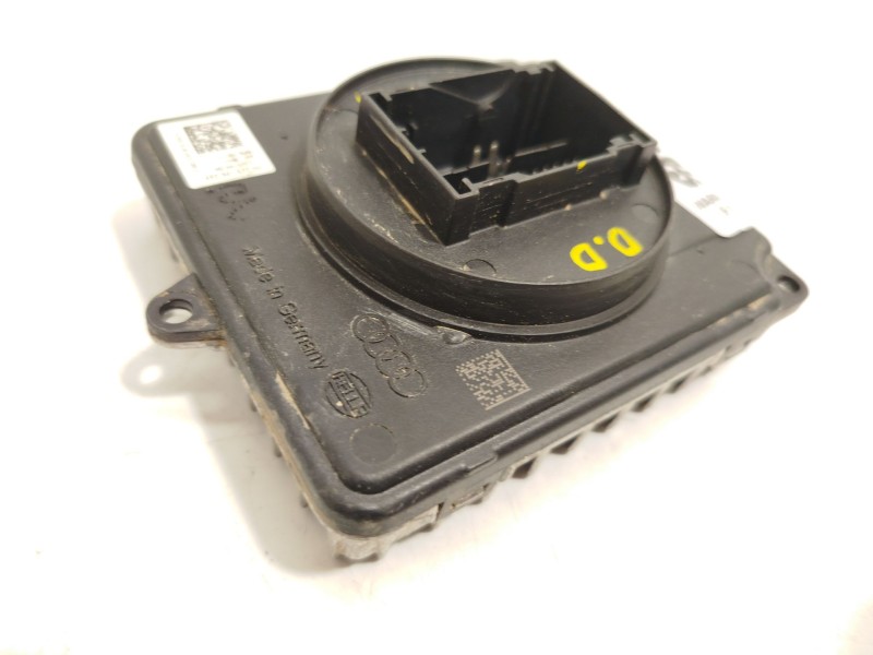 CENTRALITA LED DERECHA 4K0941572HJ 