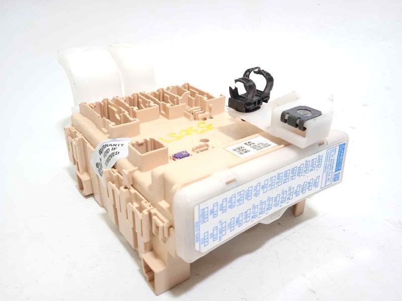 CAJA RELES / FUSIBLES 8273012X81 8922102480 50122230