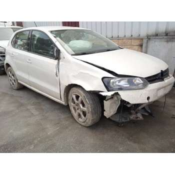 VOLKSWAGEN POLO (6R1)