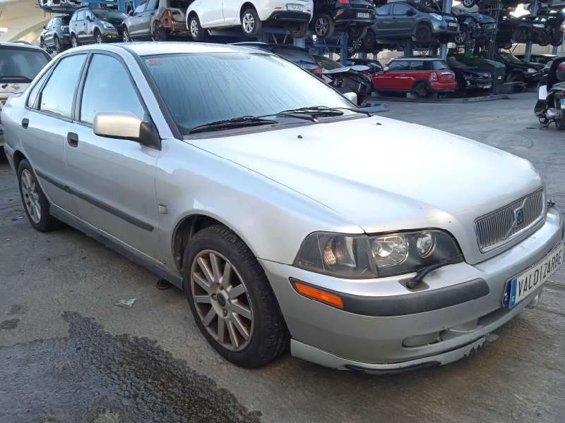 VOLVO S40 BERLINA