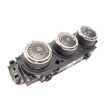 Recambio de mando climatizador para mitsubishi lancer berlina (cy0) 2.0 di-d cat referencia OEM IAM 7820A115XC  
