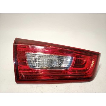 PILOTO TRASERO IZQUIERDO INTERIOR 8336A087 