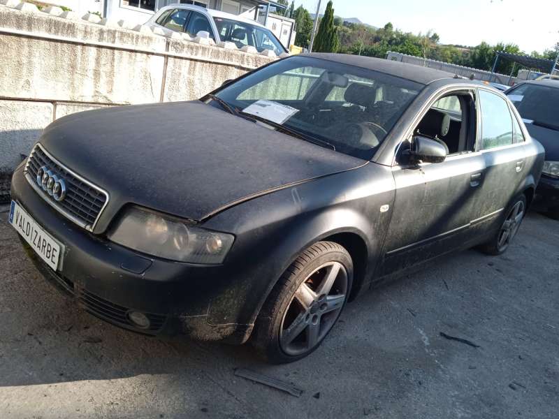 AUDI A4 B7 (8EC)