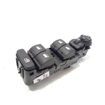 MANDO ELEVALUNAS DELANTERO IZQUIERDO 98421760ZD 