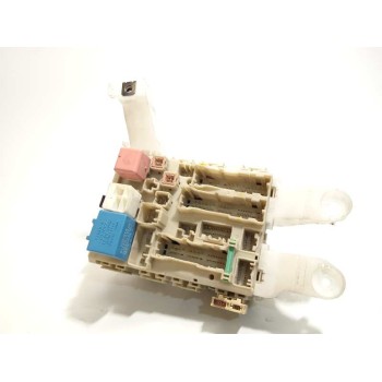 CAJA RELES / FUSIBLES 827300F052A 827300F052 323611K23