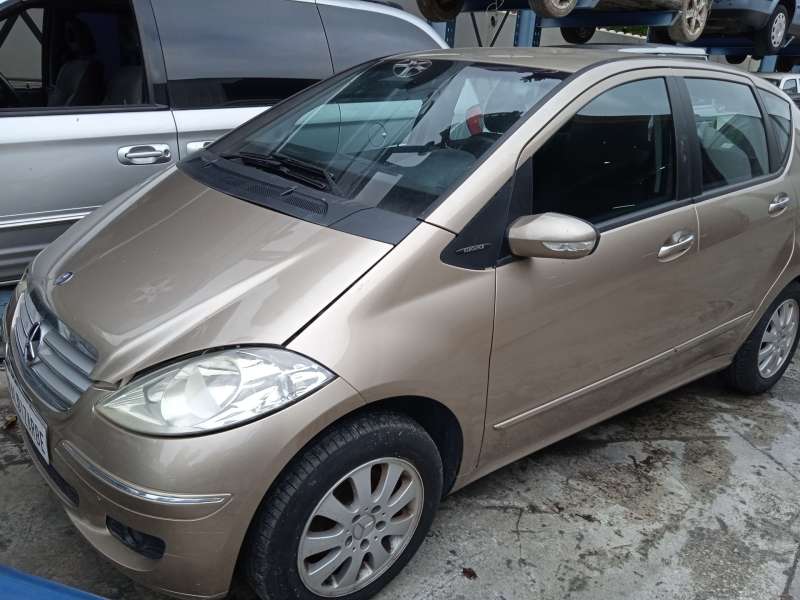 MERCEDES-BENZ CLASE A (W169)