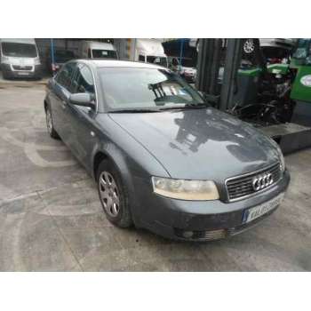 AUDI A4 BERLINA (8E)