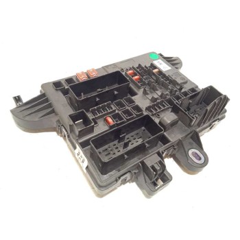 CAJA RELES / FUSIBLES 13277317 