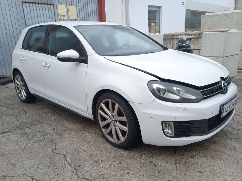 VOLKSWAGEN GOLF VI (5K1)