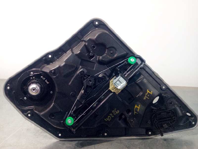 ELEVALUNAS TRASERO IZQUIERDO A2467300600 A2469063100