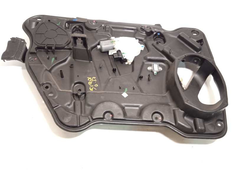 ELEVALUNAS DELANTERO IZQUIERDO 68043735AA 