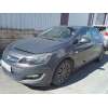 opel astra j sedán del año 2013