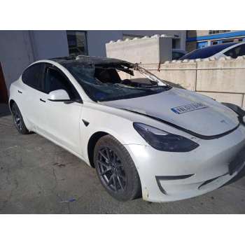 TESLA MODEL 3 de desguace