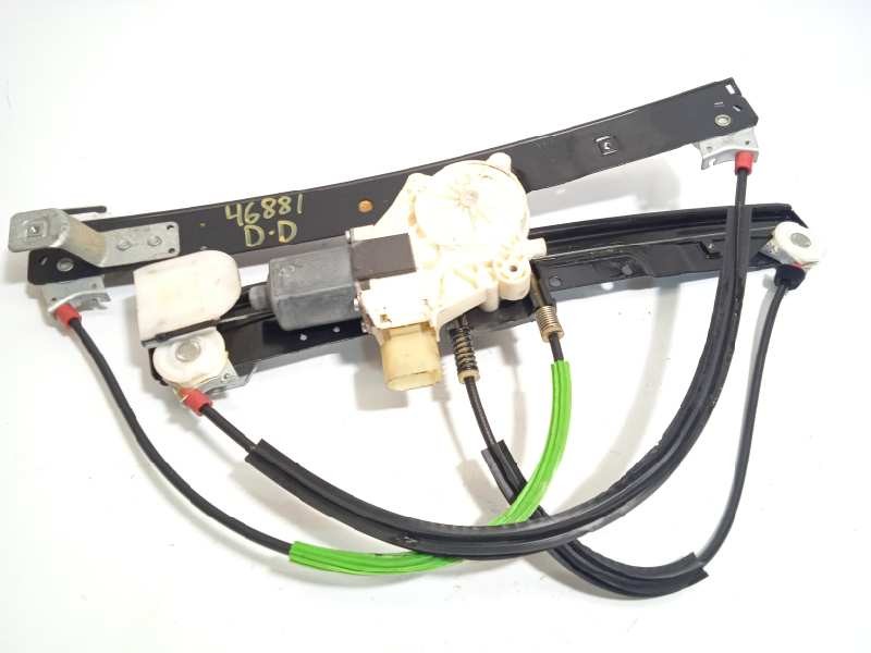 ELEVALUNAS DELANTERO DERECHO 7S71A23200BS 0130822286 6M2114553B