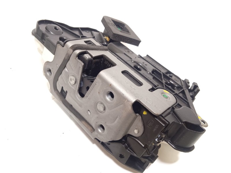 CERRADURA PUERTA DELANTERA IZQUIERDA 6V1837015C 