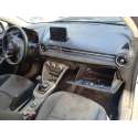 MAZDA 2 LIM. ()