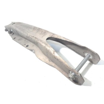 BRAZO SUSPENSION INFERIOR TRASERO IZQUIERDO A1773521700 A2463520202 
