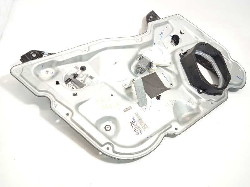 ELEVALUNAS DELANTERO IZQUIERDO 7E5354203A29DF 6E535423395AC