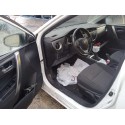 TOYOTA AURIS TOURING SPORTS (E18)