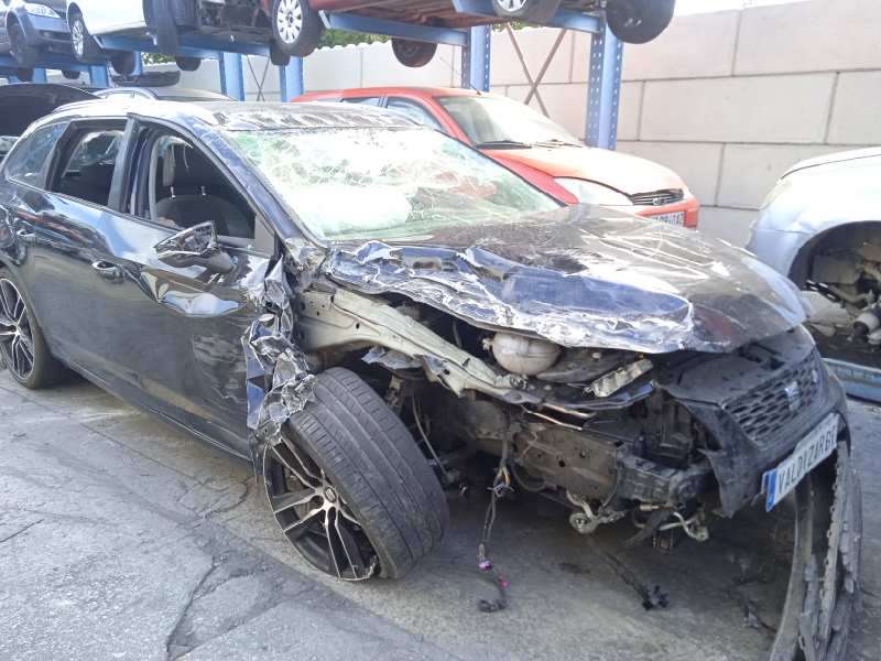 SEAT LEON ST (5F8)