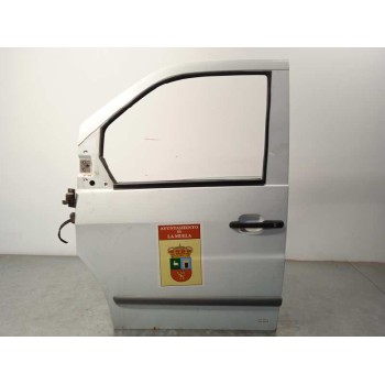 PUERTA DELANTERA IZQUIERDA A6387200205 A6387201205