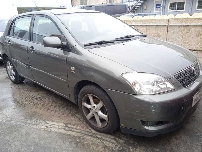 TOYOTA COROLLA (E12)