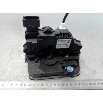 Recambio de cerradura puerta delantera derecha para fiat punto (199) easy referencia OEM IAM 51905681  