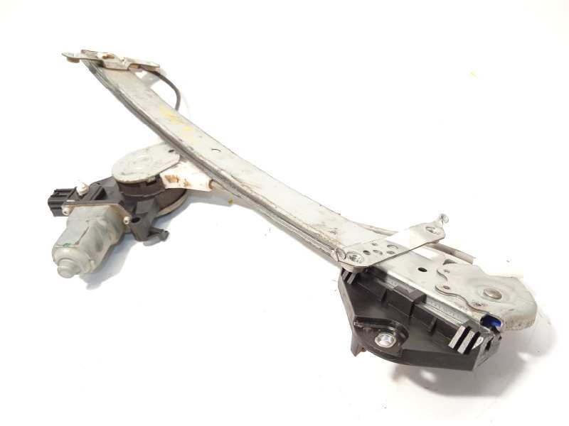 ELEVALUNAS DELANTERO DERECHO 61041AL000 