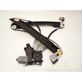 ELEVALUNAS DELANTERO DERECHO 13354548 