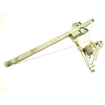 ELEVALUNAS DELANTERO IZQUIERDO A9067200046 A0068205442 