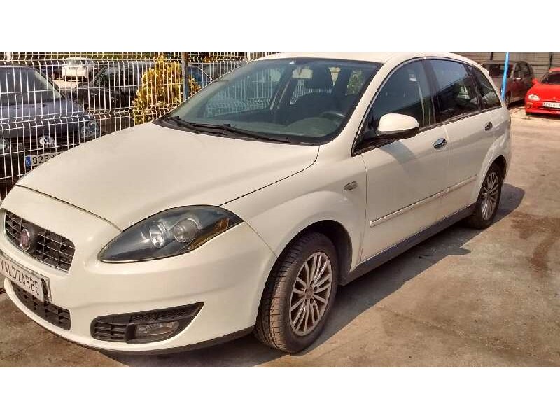 FIAT CROMA (194)