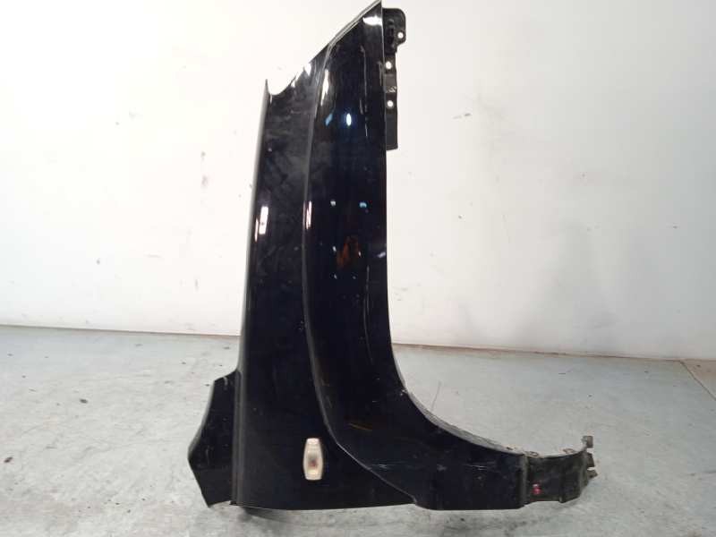 ALETA DELANTERA DERECHA 663211F130 