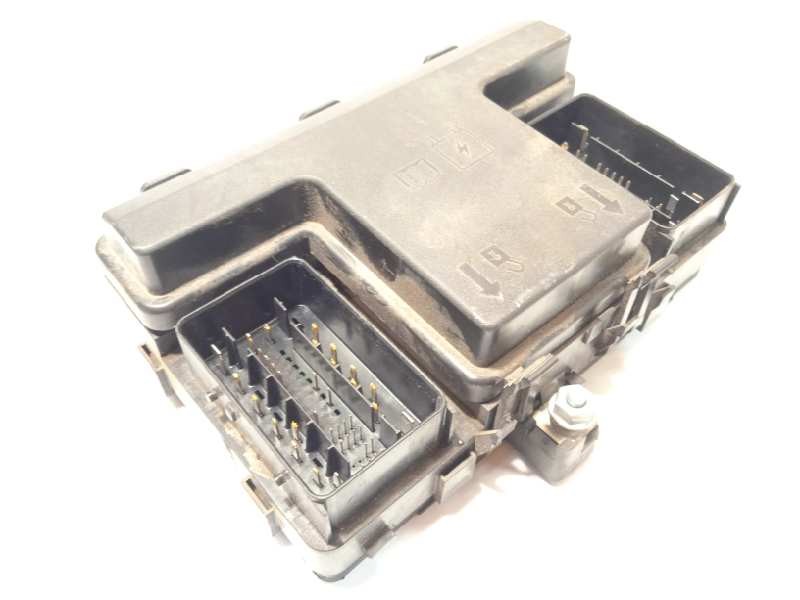 CAJA RELES / FUSIBLES FG9T14A067EB 1859897 