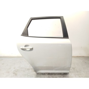 Recambio de puerta trasera derecha para kia cee´d hatchback (ed) 1.6 crdi 90 referencia OEM IAM 770041H000  