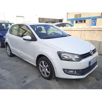 VOLKSWAGEN POLO (6R1)