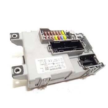 Recambio de caja reles / fusibles para opel combo d 1.3 16v cdti referencia OEM IAM 519756240 51975624 