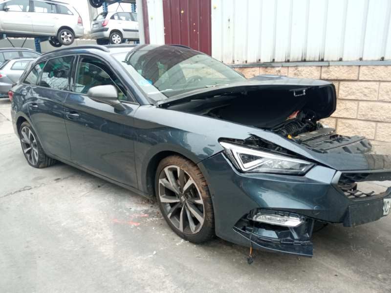 SEAT LEON SPORTSTOURER (KL8)