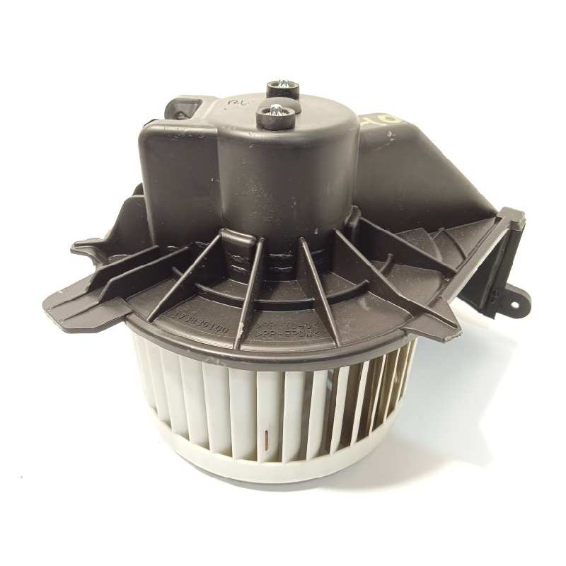 Recambio de motor calefaccion para renault kangoo 1.5 dci diesel fap referencia OEM IAM 7701068992  