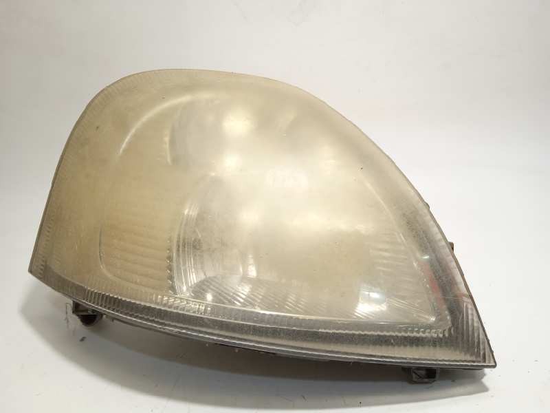 FARO DERECHO 8200163518 